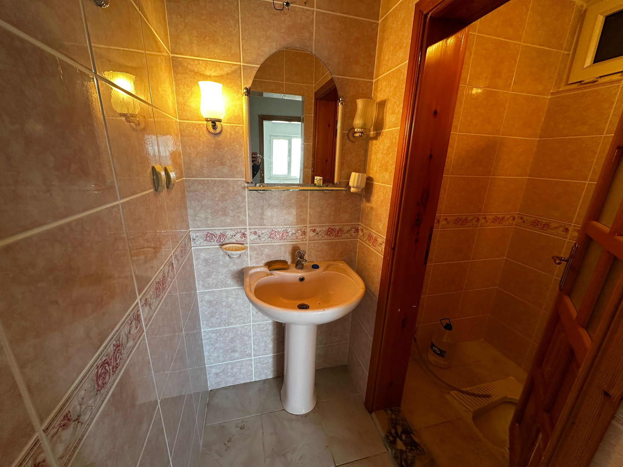 MABEL'DEN ADACIK MAHALLESİ GÜZELYURT SİTESİ 3+1 SATILIK DAİRE